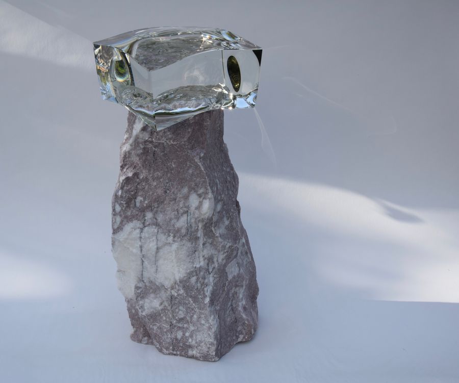 Little Light Receiver I, Pink Marble &mdash; Vladimir Zbynovsky